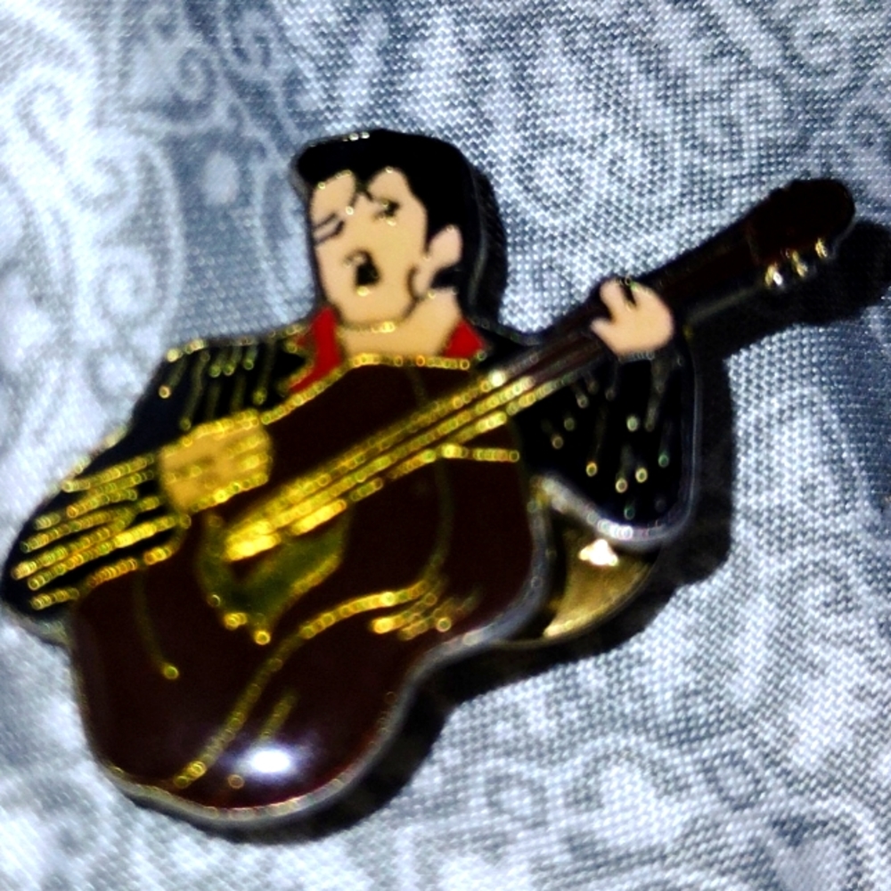 Elvis Presley lapel pin
